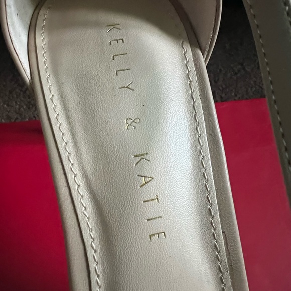 Kelly & Katie Nude Strappy Heels - Picture 3 of 6